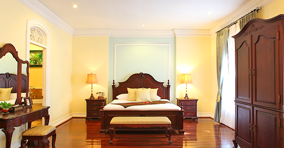 VILLA SANTI HOTEL